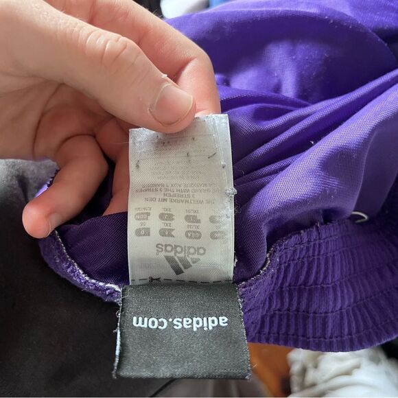 Adidas Los Angeles Lakers Basketball Shorts - Picture 3 of 5